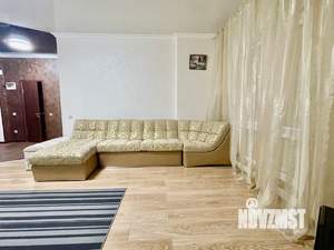 1-к квартира, посуточно, 65м2, 2/5 этаж