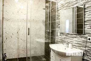 1-к квартира, на длительный срок, 53м2, 1/8 этаж