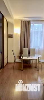 1-к квартира, посуточно, 44м2, 4/6 этаж
