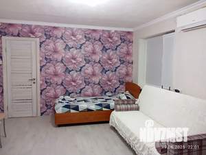 1-к квартира, посуточно, 28м2, 1/2 этаж