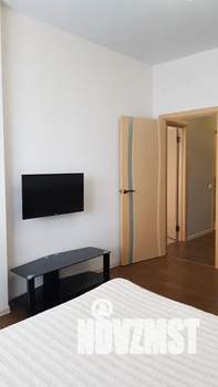 1-к квартира, посуточно, 42м2, 3/10 этаж