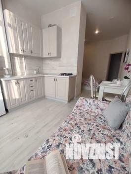 1-к квартира, посуточно, 35м2, 2/7 этаж