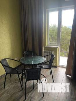 Студия квартира, посуточно, 36м2, 3/10 этаж