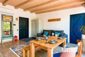 2-к квартира, посуточно, 75м2, 1/1 этаж