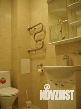 1-к квартира, посуточно, 42м2, 1/3 этаж