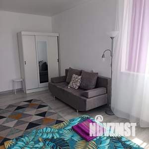 1-к квартира, посуточно, 45м2, 3/3 этаж