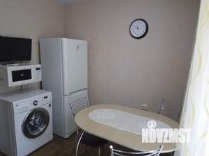 2-к квартира, посуточно, 43м2, 3/5 этаж