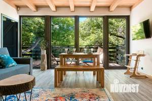 2-к квартира, посуточно, 75м2, 1/1 этаж