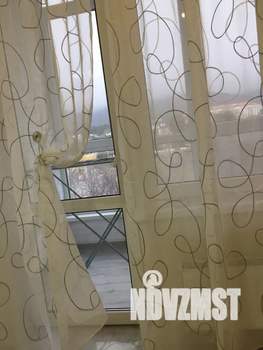 1-к квартира, посуточно, 38м2, 4/8 этаж