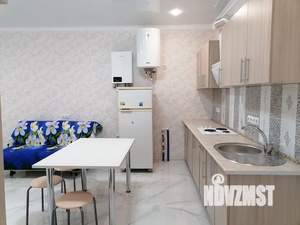 Студия квартира, посуточно, 40м2, 1/1 этаж