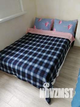 Студия квартира, посуточно, 25м2, 1/3 этаж