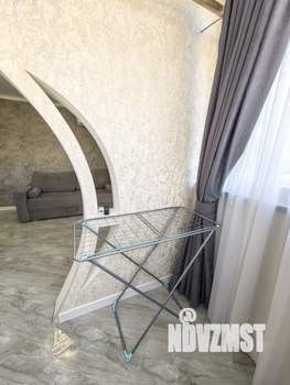 1-к квартира, на длительный срок, 62м2, 1/10 этаж