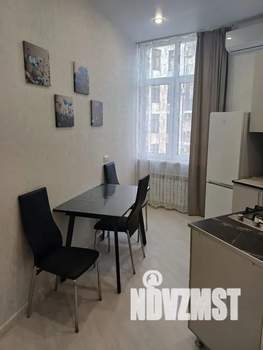 Студия квартира, посуточно, 34м2, 4/8 этаж