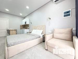 Студия квартира, посуточно, 26м2, 1/6 этаж