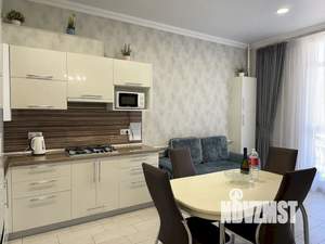 1-к квартира, посуточно, 50м2, 3/8 этаж