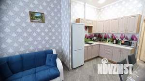 Студия квартира, посуточно, 32м2, 1/8 этаж