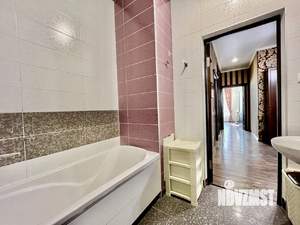 2-к квартира, на длительный срок, 74м2, 1/6 этаж