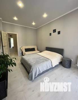 1-к квартира, посуточно, 49м2, 5/6 этаж