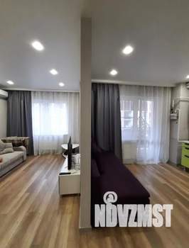 1-к квартира, посуточно, 42м2, 3/6 этаж