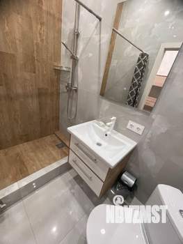 Студия квартира, посуточно, 30м2, 1/9 этаж