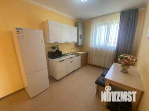 2-к квартира, посуточно, 63м2, 4/4 этаж