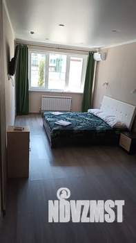 1-к квартира, посуточно, 40м2, 1/9 этаж