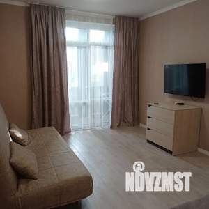 1-к квартира, посуточно, 48м2, 1/3 этаж