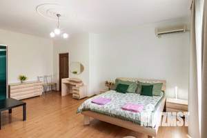 2-к квартира, посуточно, 100м2, 1/1 этаж