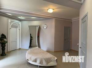 3-к квартира, посуточно, 125м2, 2/6 этаж