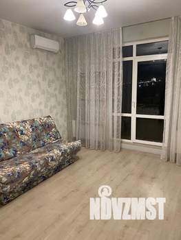 1-к квартира, посуточно, 54м2, 4/6 этаж