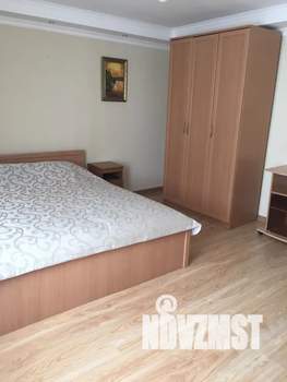 4-к квартира, посуточно, 80м2, 2/2 этаж