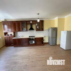 3-к квартира, на длительный срок, 110м2, 4/10 этаж