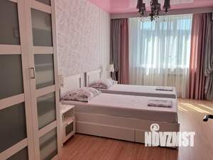 3-к квартира, посуточно, 100м2, 5/10 этаж