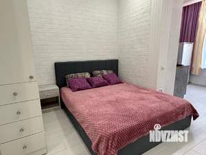 Студия квартира, посуточно, 30м2, 3/10 этаж
