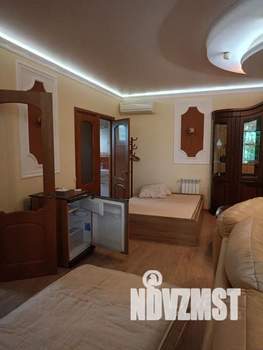 Студия квартира, посуточно, 60м2, 2/3 этаж