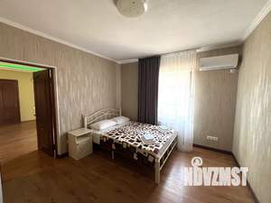 3-к квартира, посуточно, 150м2, 2/2 этаж