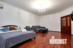 2-к квартира, посуточно, 75м2, 3/9 этаж