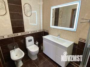 1-к квартира, посуточно, 62м2, 4/8 этаж