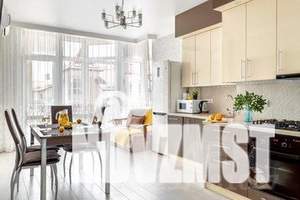 1-к квартира, посуточно, 57м2, 5/6 этаж