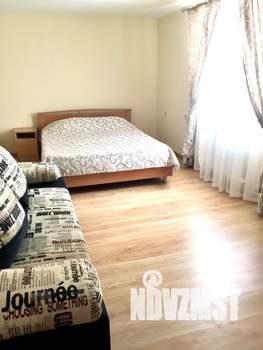 4-к квартира, посуточно, 80м2, 2/2 этаж