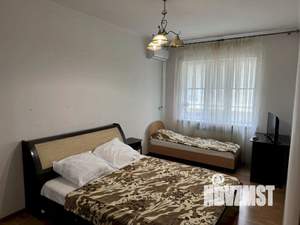 3-к квартира, посуточно, 130м2, 1/1 этаж