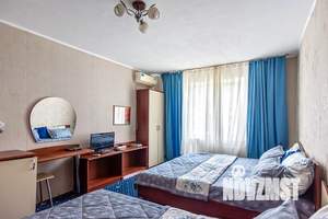 1-к квартира, посуточно, 38м2, 6/9 этаж