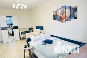 1-к квартира, посуточно, 37м2, 10/10 этаж