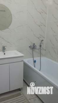 1-к квартира, посуточно, 40м2, 3/7 этаж