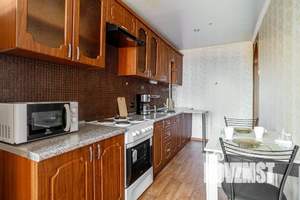 1-к квартира, посуточно, 48м2, 1/1 этаж