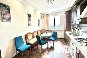 2-к квартира, посуточно, 60м2, 3/5 этаж
