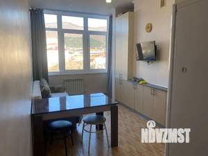 1-к квартира, посуточно, 42м2, 5/7 этаж