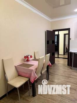 1-к квартира, посуточно, 46м2, 1/10 этаж