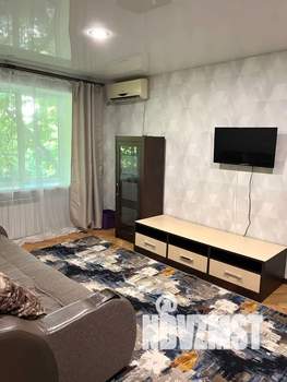 3-к квартира, посуточно, 58м2, 1/2 этаж