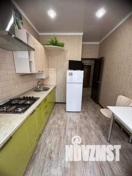 1-к квартира, посуточно, 40м2, 3/8 этаж